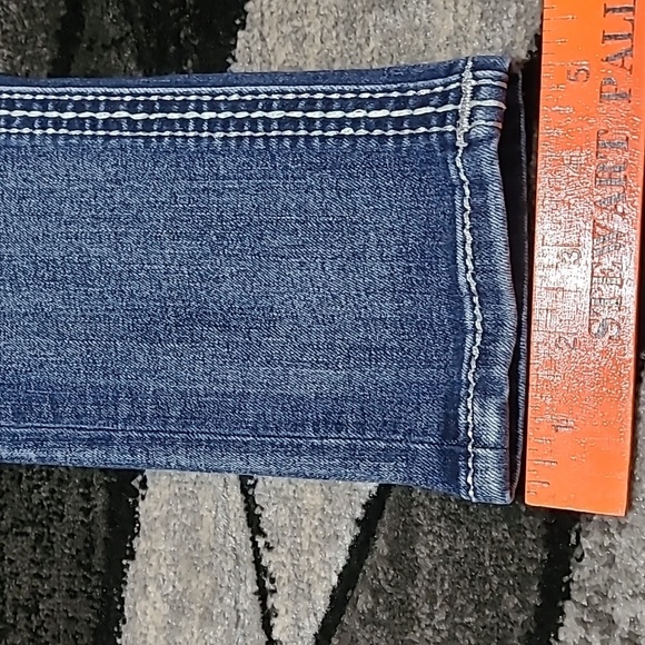 ROCK REVIVAL BETTY EMBROIDERED RHINESTONES SKINNY DENIM JEAN - Picture 12 of 16